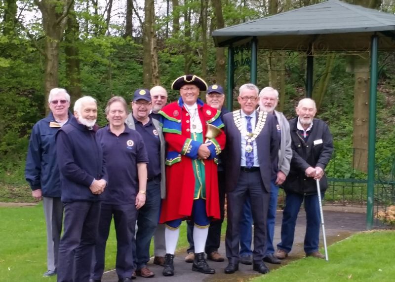 The attached photo shows a group of Rotarians with Biddulph Town Mayor, Chris Wood, at the 'dedication' of the new Gazebo.