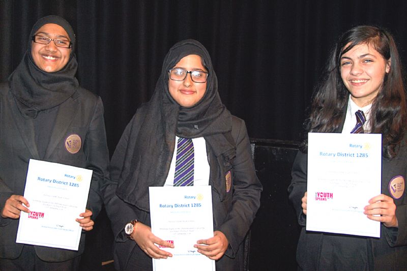 Falinge Park HS team A, Iman Kazmi, Farah Khan and Shannon Hitchings, were intermediate heat winners with their topic GOLDEN NUGGETS